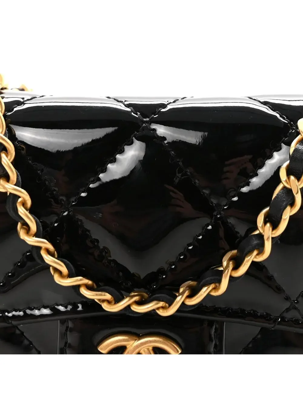 Chanel Patent Enamel Quilted Coco #321555C19B